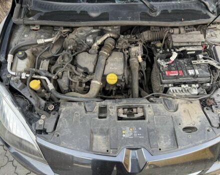 Сірий Рено Меган, об'ємом двигуна 1.6 л та пробігом 150 тис. км за 3500 $, фото 6 на Automoto.ua