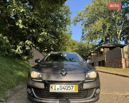 Сірий Рено Меган, об'ємом двигуна 1.6 л та пробігом 240 тис. км за 6750 $, фото 3 на Automoto.ua