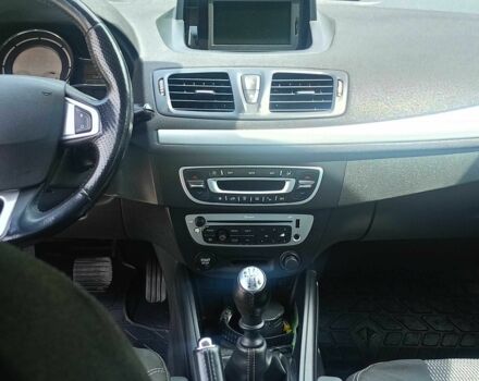 Сірий Рено Меган, об'ємом двигуна 1.5 л та пробігом 240 тис. км за 6500 $, фото 8 на Automoto.ua