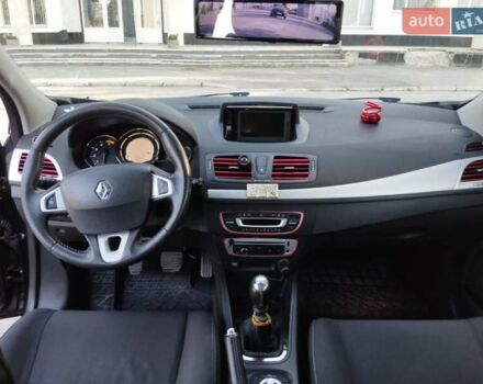 Сірий Рено Меган, об'ємом двигуна 1.5 л та пробігом 280 тис. км за 8000 $, фото 7 на Automoto.ua