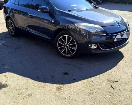 Рено Меган 2012 в Славянске на Automoto.ua Серый Рено Меган, объемом двигателя 1.5 л и пробегом 280 тыс. км за 8900 $, фото 7 на Automoto.ua