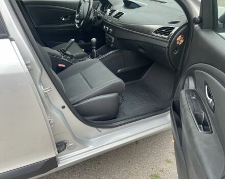 Сірий Рено Меган, об'ємом двигуна 1.5 л та пробігом 270 тис. км за 7200 $, фото 9 на Automoto.ua