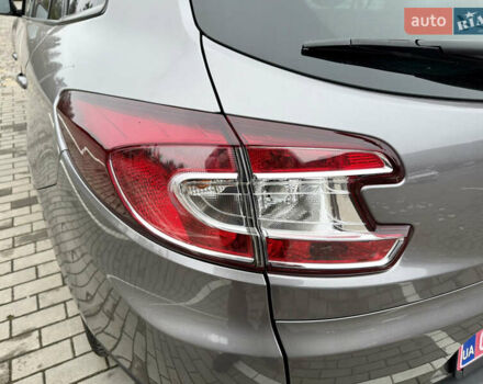 Серый Рено Меган, объемом двигателя 1.6 л и пробегом 176 тыс. км за 9200 $, фото 10 на Automoto.ua