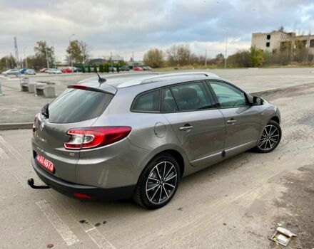 Рено Меган 2012 в Житомире на Automoto.ua Серый Рено Меган, объемом двигателя 1.5 л и пробегом 224 тыс. км за 8300 $, фото 1 на Automoto.ua