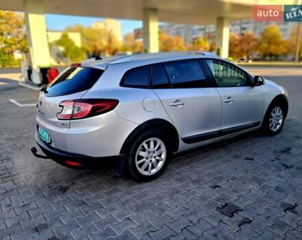 Сірий Рено Меган, об'ємом двигуна 1.9 л та пробігом 266 тис. км за 6800 $, фото 11 на Automoto.ua