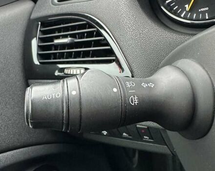 Серый Рено Меган, объемом двигателя 1.46 л и пробегом 289 тыс. км за 7999 $, фото 29 на Automoto.ua