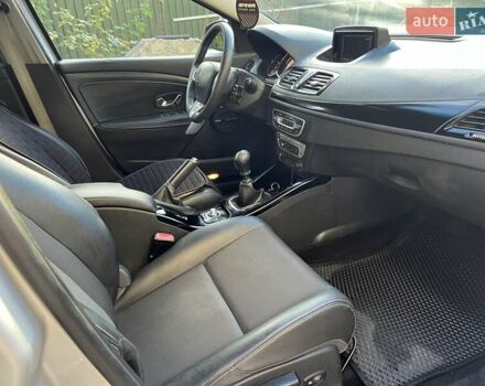 Сірий Рено Меган, об'ємом двигуна 1.6 л та пробігом 266 тис. км за 6300 $, фото 18 на Automoto.ua