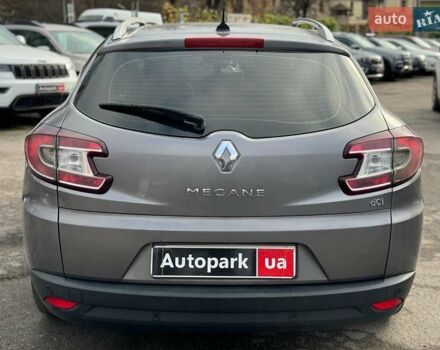 Сірий Рено Меган, об'ємом двигуна 1.5 л та пробігом 380 тис. км за 6940 $, фото 4 на Automoto.ua