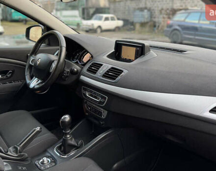 Серый Рено Меган, объемом двигателя 1.5 л и пробегом 215 тыс. км за 7600 $, фото 35 на Automoto.ua