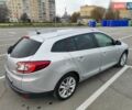 Сірий Рено Меган, об'ємом двигуна 1.46 л та пробігом 241 тис. км за 7800 $, фото 4 на Automoto.ua