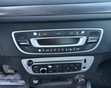 Серый Рено Меган, объемом двигателя 1.46 л и пробегом 330 тыс. км за 6600 $, фото 12 на Automoto.ua