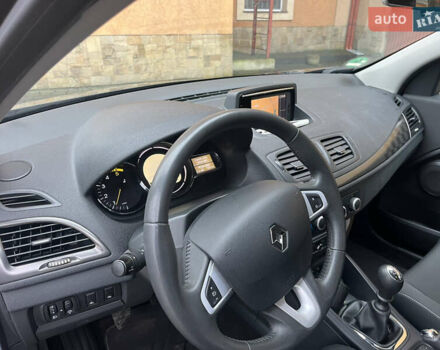 Серый Рено Меган, объемом двигателя 1.5 л и пробегом 210 тыс. км за 8300 $, фото 17 на Automoto.ua