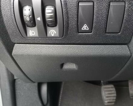 Сірий Рено Меган, об'ємом двигуна 1.5 л та пробігом 280 тис. км за 8250 $, фото 15 на Automoto.ua