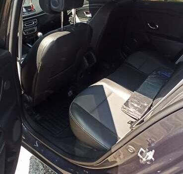 Сірий Рено Меган, об'ємом двигуна 1.46 л та пробігом 325 тис. км за 8700 $, фото 67 на Automoto.ua