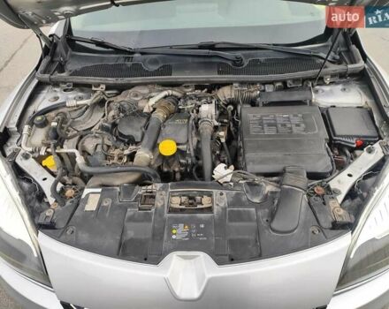 Сірий Рено Меган, об'ємом двигуна 1.46 л та пробігом 241 тис. км за 7800 $, фото 14 на Automoto.ua