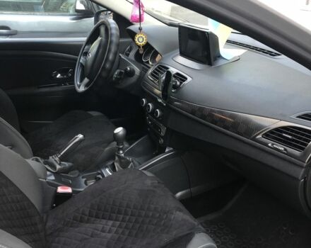 Серый Рено Меган, объемом двигателя 1.5 л и пробегом 280 тыс. км за 6400 $, фото 3 на Automoto.ua