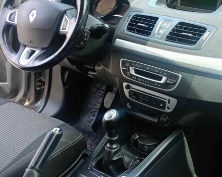 Сірий Рено Меган, об'ємом двигуна 1.5 л та пробігом 240 тис. км за 6500 $, фото 6 на Automoto.ua