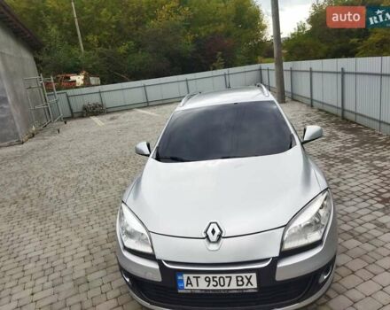 Серый Рено Меган, объемом двигателя 1.5 л и пробегом 280 тыс. км за 7200 $, фото 10 на Automoto.ua