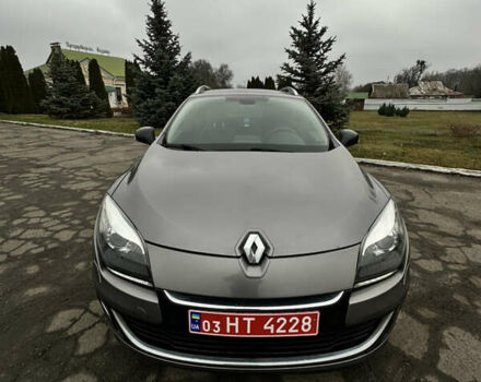 Серый Рено Меган, объемом двигателя 1.5 л и пробегом 229 тыс. км за 9200 $, фото 1 на Automoto.ua