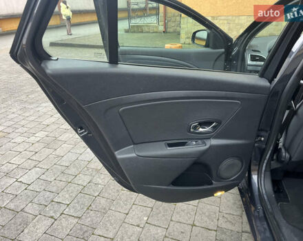 Серый Рено Меган, объемом двигателя 1.5 л и пробегом 210 тыс. км за 8300 $, фото 22 на Automoto.ua