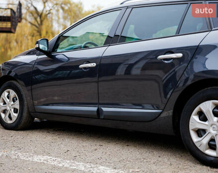 Серый Рено Меган, объемом двигателя 1.46 л и пробегом 189 тыс. км за 7700 $, фото 12 на Automoto.ua