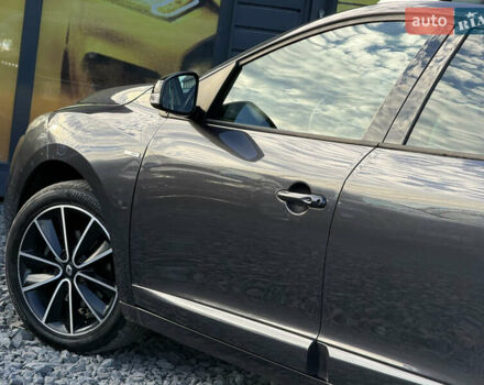 Сірий Рено Меган, об'ємом двигуна 1.5 л та пробігом 235 тис. км за 8900 $, фото 15 на Automoto.ua