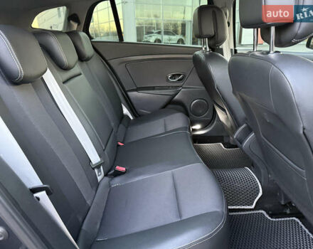 Сірий Рено Меган, об'ємом двигуна 1.46 л та пробігом 275 тис. км за 9350 $, фото 38 на Automoto.ua