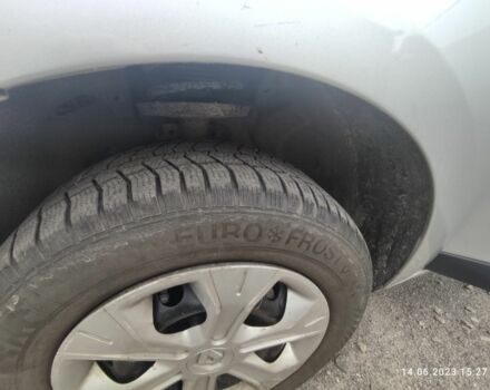 Рено Меган 2012 в Ужгороде на Automoto.ua Серый Рено Меган, объемом двигателя 1.5 л и пробегом 280 тыс. км за 7400 $, фото 1 на Automoto.ua