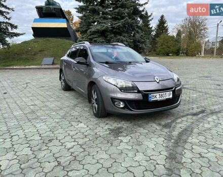 Серый Рено Меган, объемом двигателя 1.46 л и пробегом 257 тыс. км за 8850 $, фото 5 на Automoto.ua