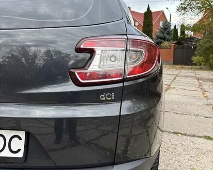 Сірий Рено Меган, об'ємом двигуна 1.46 л та пробігом 215 тис. км за 10300 $, фото 43 на Automoto.ua