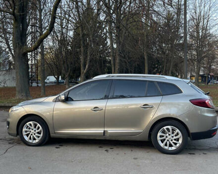 Серый Рено Меган, объемом двигателя 1.46 л и пробегом 236 тыс. км за 8600 $, фото 12 на Automoto.ua