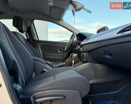 Серый Рено Меган, объемом двигателя 1.5 л и пробегом 184 тыс. км за 7500 $, фото 24 на Automoto.ua