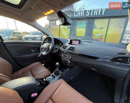 Серый Рено Меган, объемом двигателя 1.5 л и пробегом 235 тыс. км за 8500 $, фото 23 на Automoto.ua