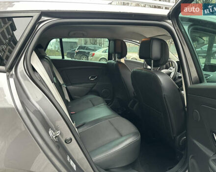 Сірий Рено Меган, об'ємом двигуна 1.46 л та пробігом 293 тис. км за 7800 $, фото 31 на Automoto.ua