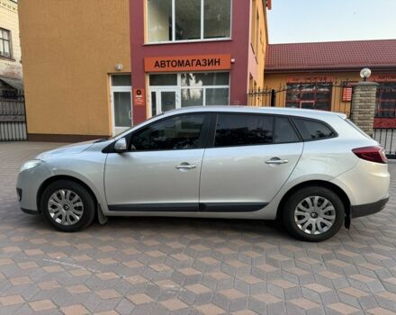 Серый Рено Меган, объемом двигателя 1.5 л и пробегом 225 тыс. км за 6999 $, фото 11 на Automoto.ua