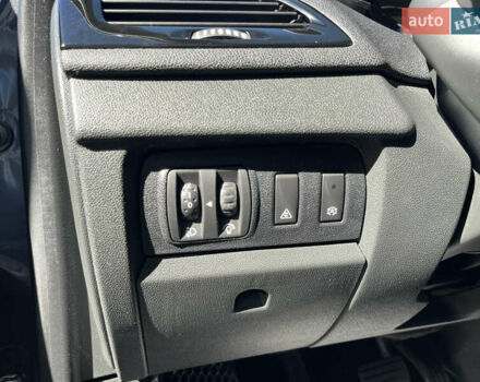 Серый Рено Меган, объемом двигателя 1.5 л и пробегом 250 тыс. км за 8300 $, фото 11 на Automoto.ua