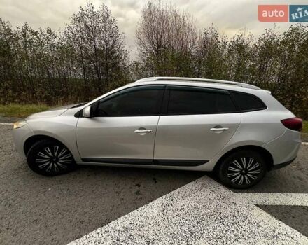 Серый Рено Меган, объемом двигателя 1.46 л и пробегом 277 тыс. км за 7300 $, фото 4 на Automoto.ua