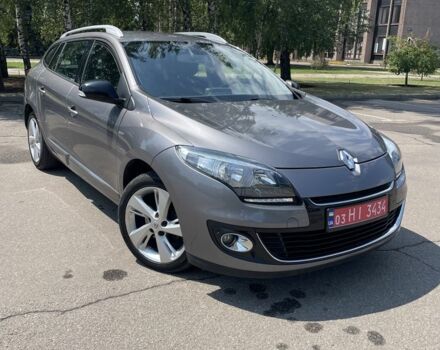 Серый Рено Меган, объемом двигателя 1.5 л и пробегом 259 тыс. км за 8900 $, фото 2 на Automoto.ua