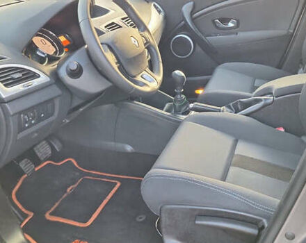 Серый Рено Меган, объемом двигателя 1.6 л и пробегом 210 тыс. км за 7550 $, фото 20 на Automoto.ua