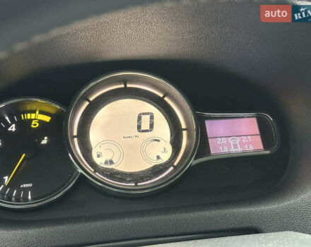 Сірий Рено Меган, об'ємом двигуна 1.46 л та пробігом 293 тис. км за 7800 $, фото 30 на Automoto.ua