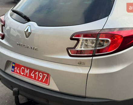 Серый Рено Меган, объемом двигателя 1.5 л и пробегом 215 тыс. км за 7600 $, фото 16 на Automoto.ua