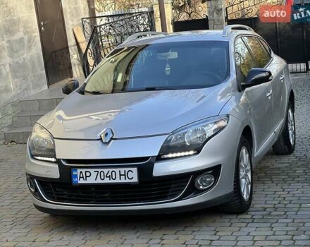 Сірий Рено Меган, об'ємом двигуна 1.6 л та пробігом 266 тис. км за 6300 $, фото 1 на Automoto.ua
