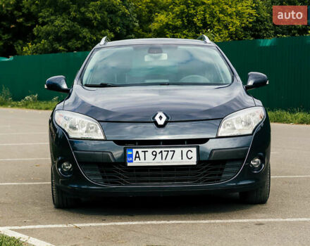 Рено Меган 2012 в Ивано-Франковске на Automoto.ua Серый Рено Меган, объемом двигателя 1.5 л и пробегом 189 тыс. км за 8300 $, фото 27 на Automoto.ua