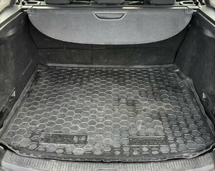 Серый Рено Меган, объемом двигателя 1.46 л и пробегом 298 тыс. км за 7500 $, фото 15 на Automoto.ua