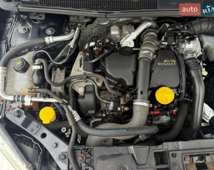 Сірий Рено Меган, об'ємом двигуна 1.5 л та пробігом 231 тис. км за 8650 $, фото 35 на Automoto.ua
