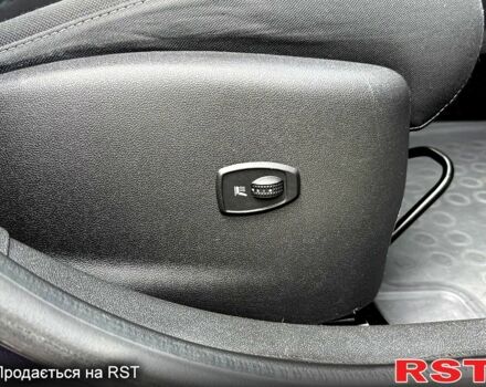 Серый Рено Меган, объемом двигателя 1.6 л и пробегом 0 тыс. км за 7900 $, фото 3 на Automoto.ua