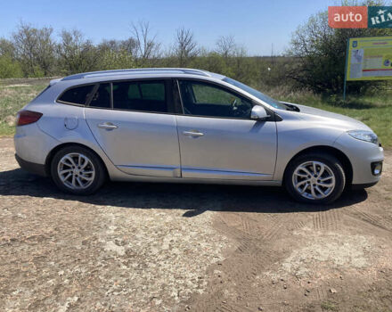 Серый Рено Меган, объемом двигателя 1.46 л и пробегом 278 тыс. км за 9000 $, фото 2 на Automoto.ua