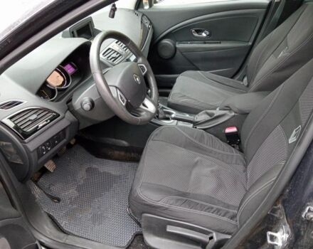 Серый Рено Меган, объемом двигателя 1.5 л и пробегом 234 тыс. км за 7400 $, фото 2 на Automoto.ua