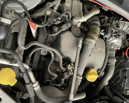 Серый Рено Меган, объемом двигателя 1.5 л и пробегом 222 тыс. км за 9000 $, фото 16 на Automoto.ua