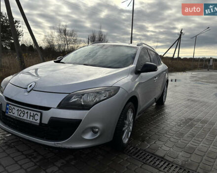 Сірий Рено Меган, об'ємом двигуна 1.46 л та пробігом 327 тис. км за 7100 $, фото 6 на Automoto.ua